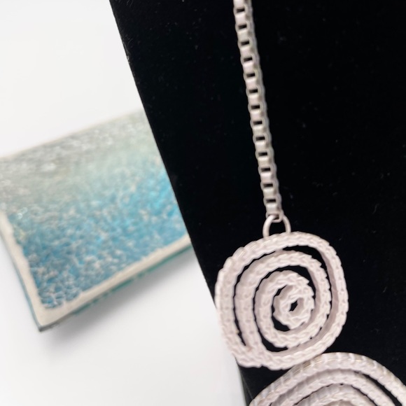 Statement Piece Silver Necklace - Picture 5 of 5